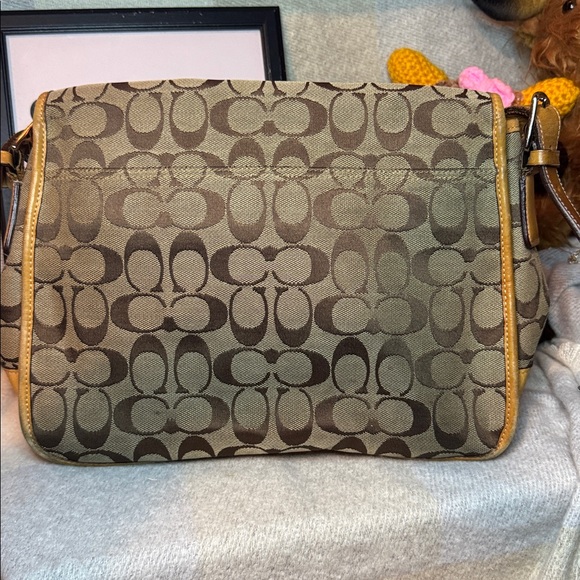 Coach Signature Brown and Tan Shoulder Bag - Picture 2 of 5